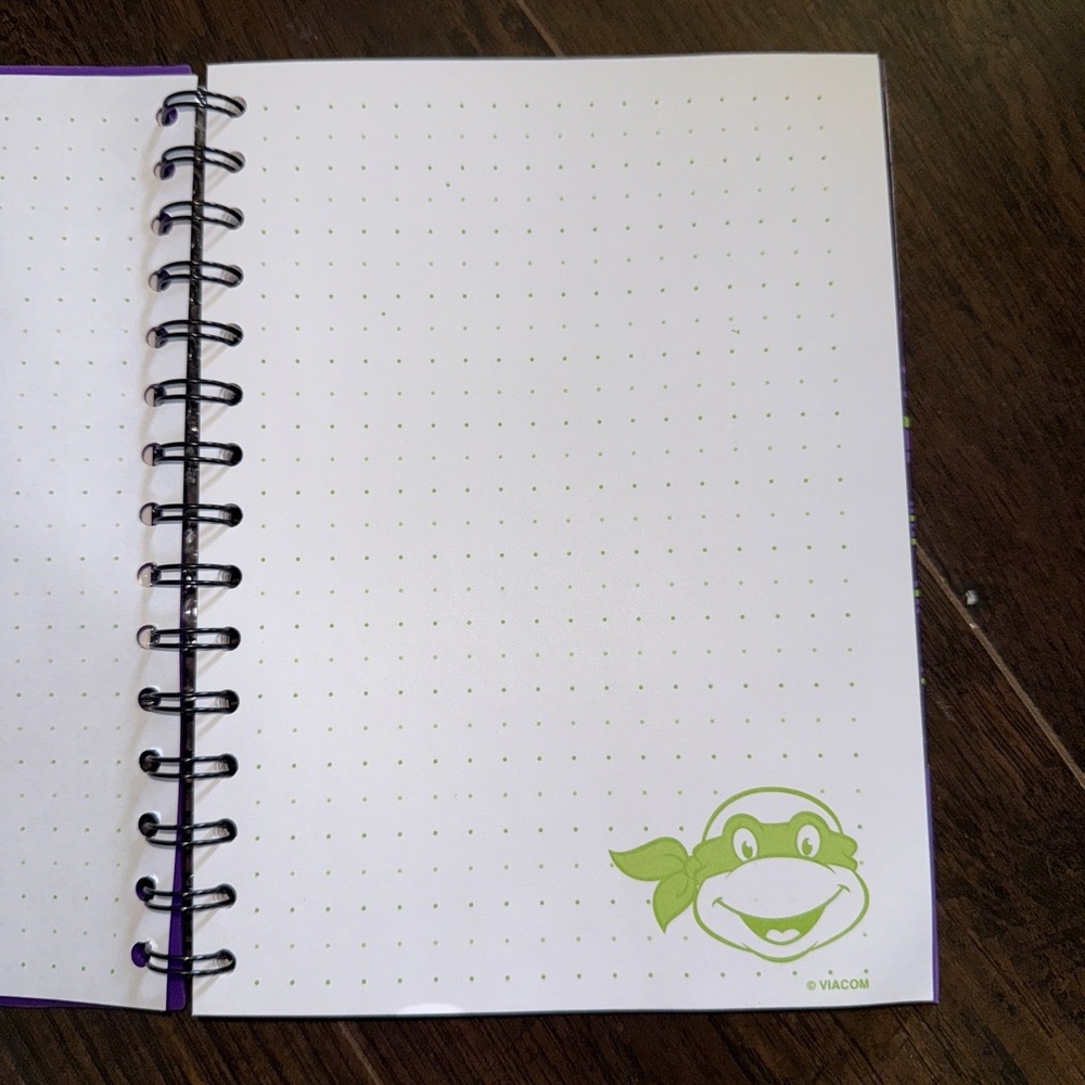 Teenage Mutant Ninja Turtles Journal Notebook With Pop In Journal Charms NEW - Picture 2 of 3
